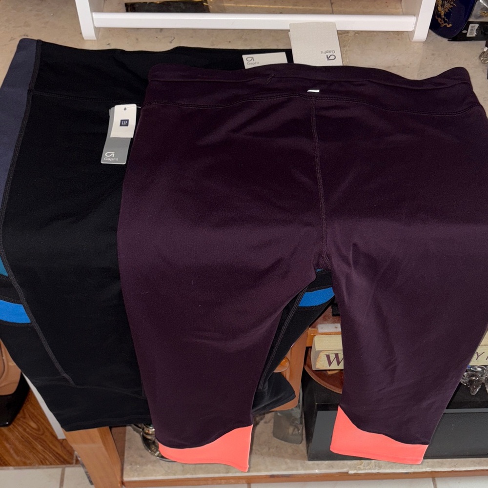 GAP Fit Purple /black Leggings
